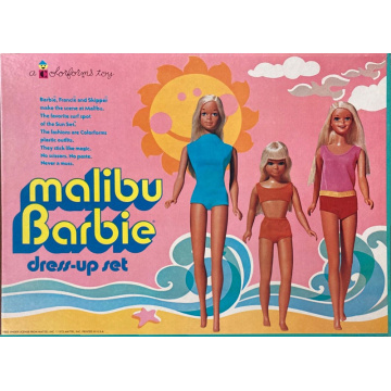 Malibu Barbie Colorforms Dress-Up-Set
