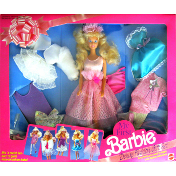 My First Barbie Deluxe Fashion Giftset