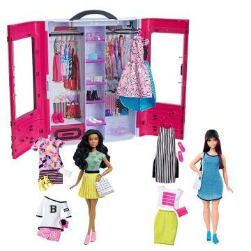 Barbie® Fashionistas® Ultimate Fashion Gift Set