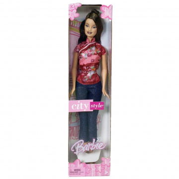 Barbie City Style Doll (brunette)