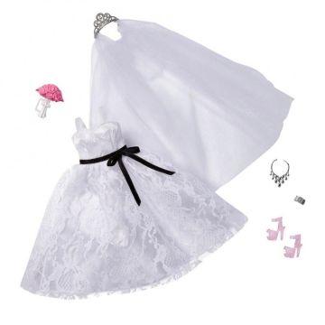 Barbie Fashions Bridal Fashion Clothing Set Wedding Dress with Veil, Bridal Bouquet and Accessories