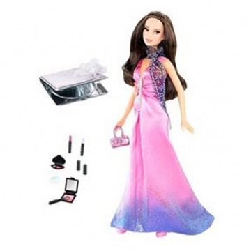 Fashion Fever™ Makeup Chic™ Doll