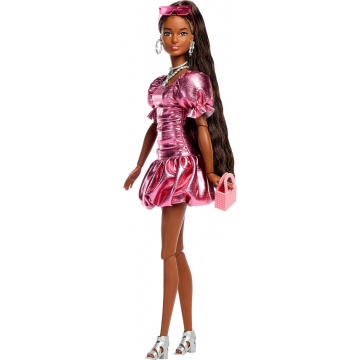 Barbie Deluxe Style Dolls – Metallic Dress Nº 6