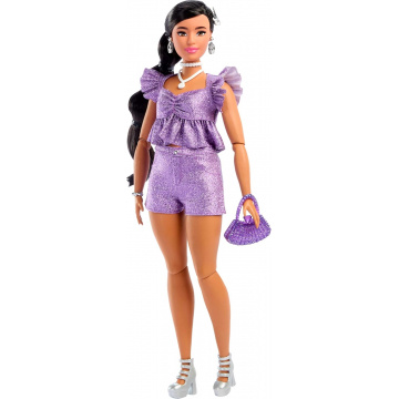 Barbie Deluxe Style Dolls – Metallic Dress Nº 8