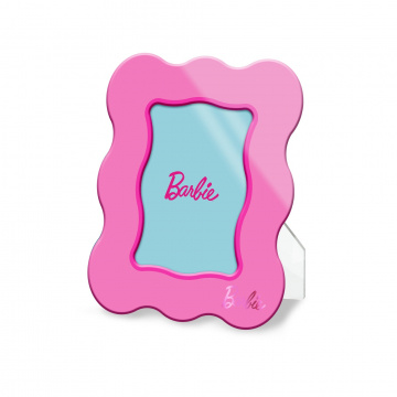 Barbie Pink Scalloped Photo Frame