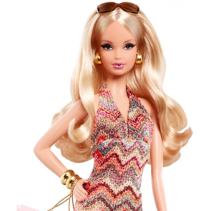 City Shopper™ Barbie® Doll - X8256 BarbiePedia