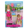 Barbie Stacie & Chelsea Tennis Playset with 2 Dolls & 5+ Accessories Including Net with Swinging Ball Feature & Sports Gear