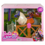 Barbie World Horse Stable Playset with Toy Horse, Jumping Horse and Accessories, 7 Piece Set